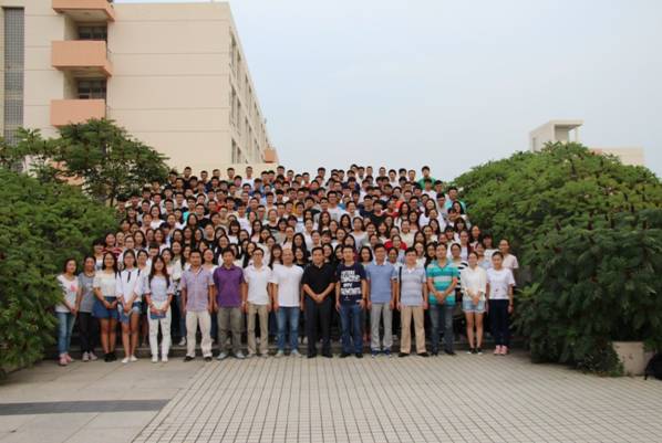 http://www.ysu.edu.cn/__local/D/16/33/9DE386FD98DCCB18DF43EE4E5CB_47A68488_4A7A0.jpg